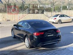 Chrysler 200